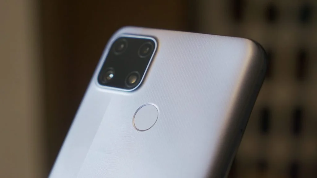 Realme C25
