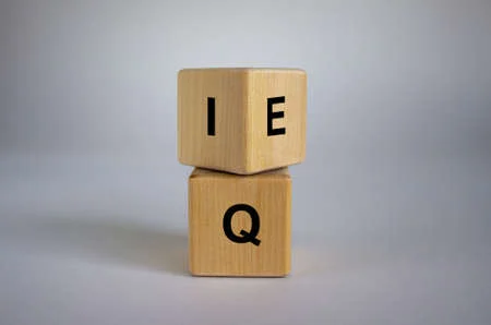 EQ