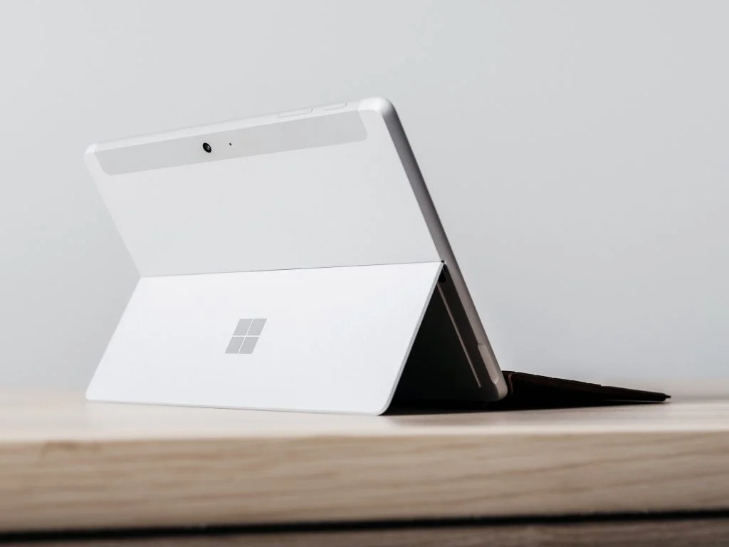 Microsoft Surface Go
