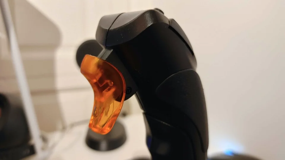 Thrustmaster