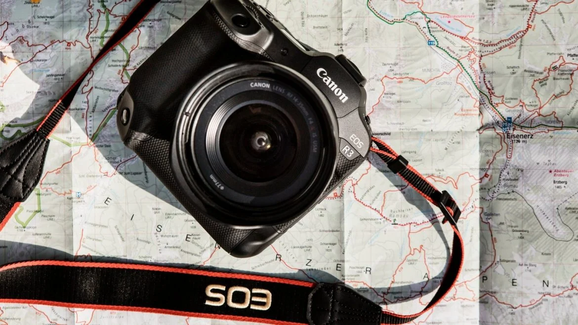 Canon EOS R3 Naslovna