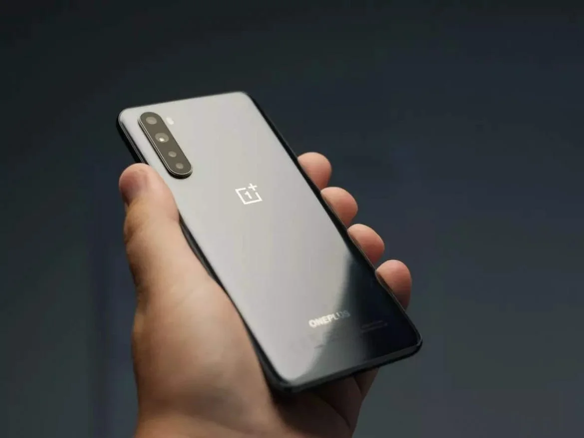 OnePlus Naslovna