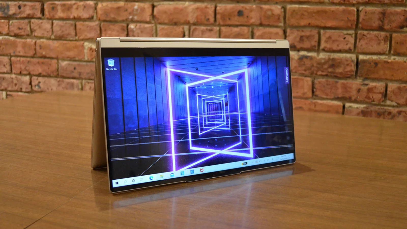 Lenovo Yoga 9i Gen 7 3