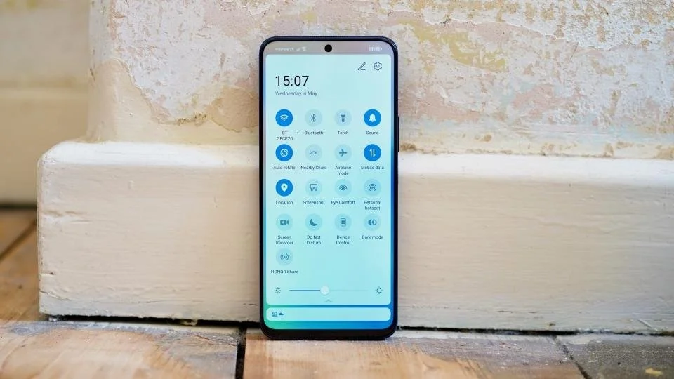HONOR X8 Displej