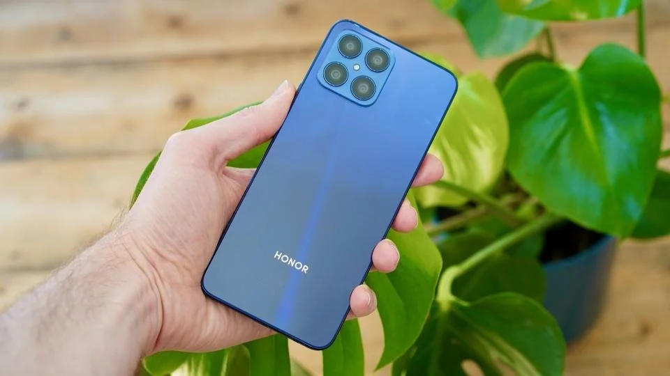 Honor H8 Slim pozadina