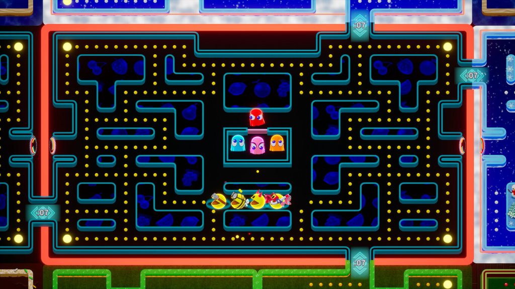 Pac-Man Mega Tunnel Battle: Chomp Champs