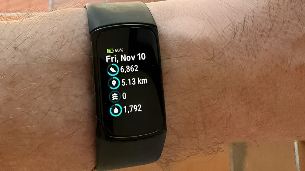 Fitbit Charge 6 1