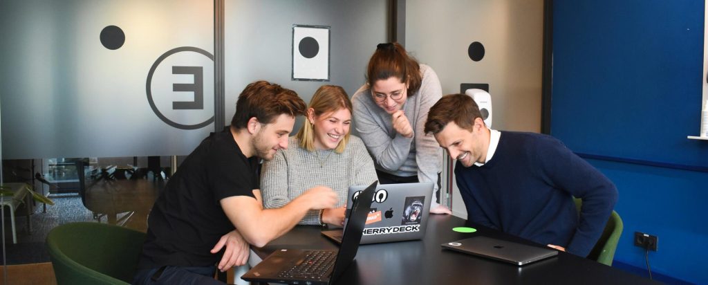 Kako stvoriti visokoperformansan tim za razvoj softvera Vodič za projekt menadžere 1