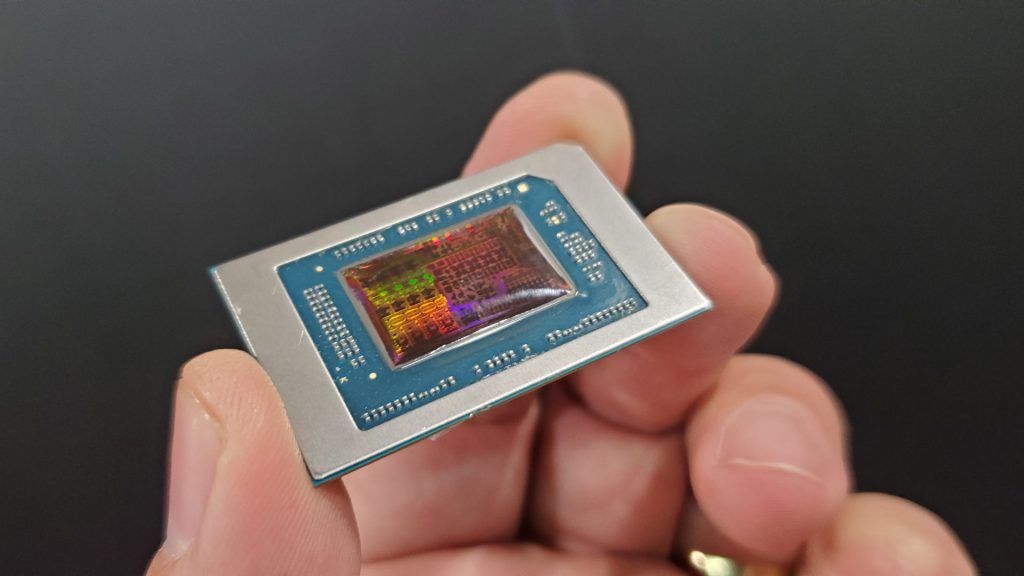 AMD odaje priznanje Apple-u za razvoj Ryzen AI Max čipova, ističući prioritet performansi 1