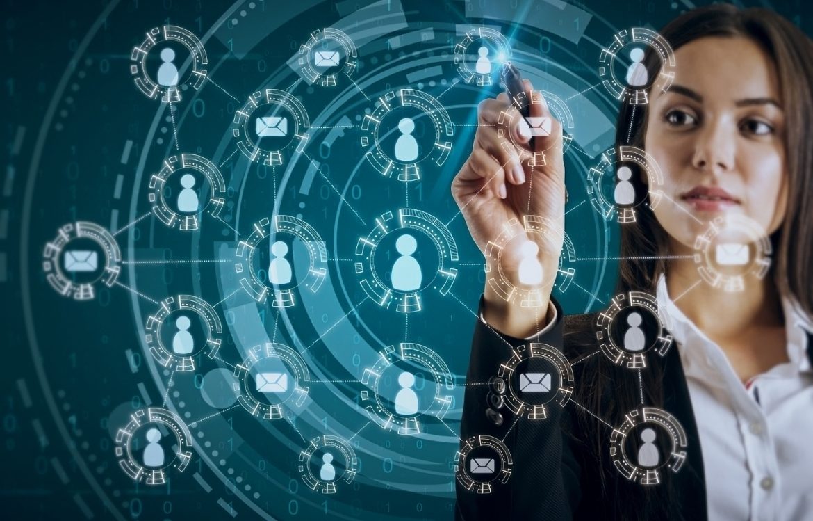 Veštačka inteligencija i HR Neophodna simbioza za 2025. godinu