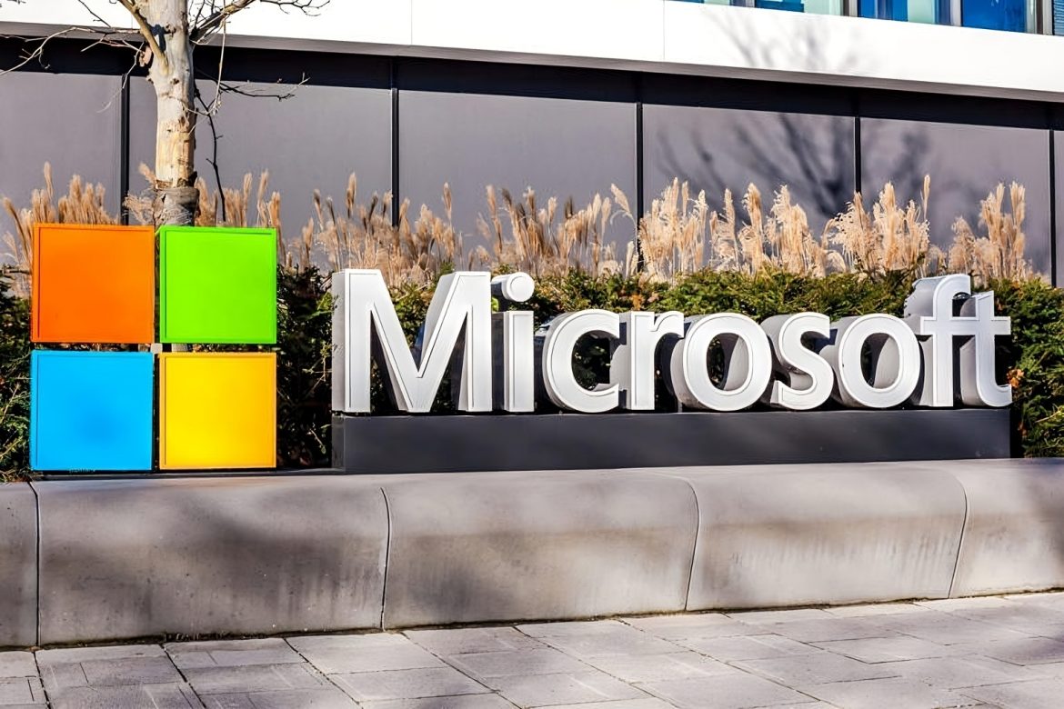 Microsoft privremeno obustavlja planove o izgradnji AI centara Da li je tržište prezasićeno