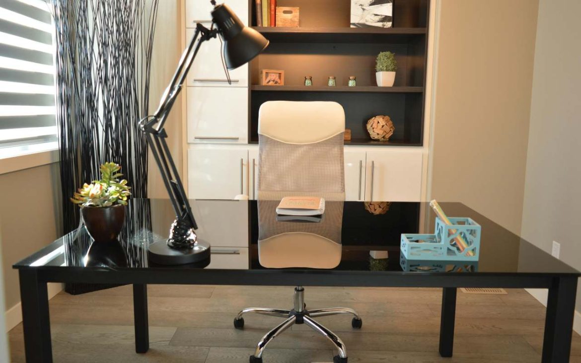 Moderno opremljena kancelarija