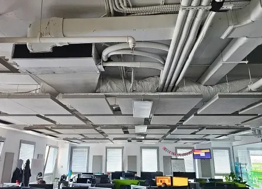 Acoustic-Solutions-for-Office-Spaces-Ceiling-Textile-Panels