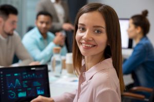 ko tek ulazi u IT industriju