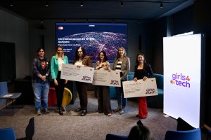 Girls4Tech