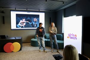 Girls4Tech