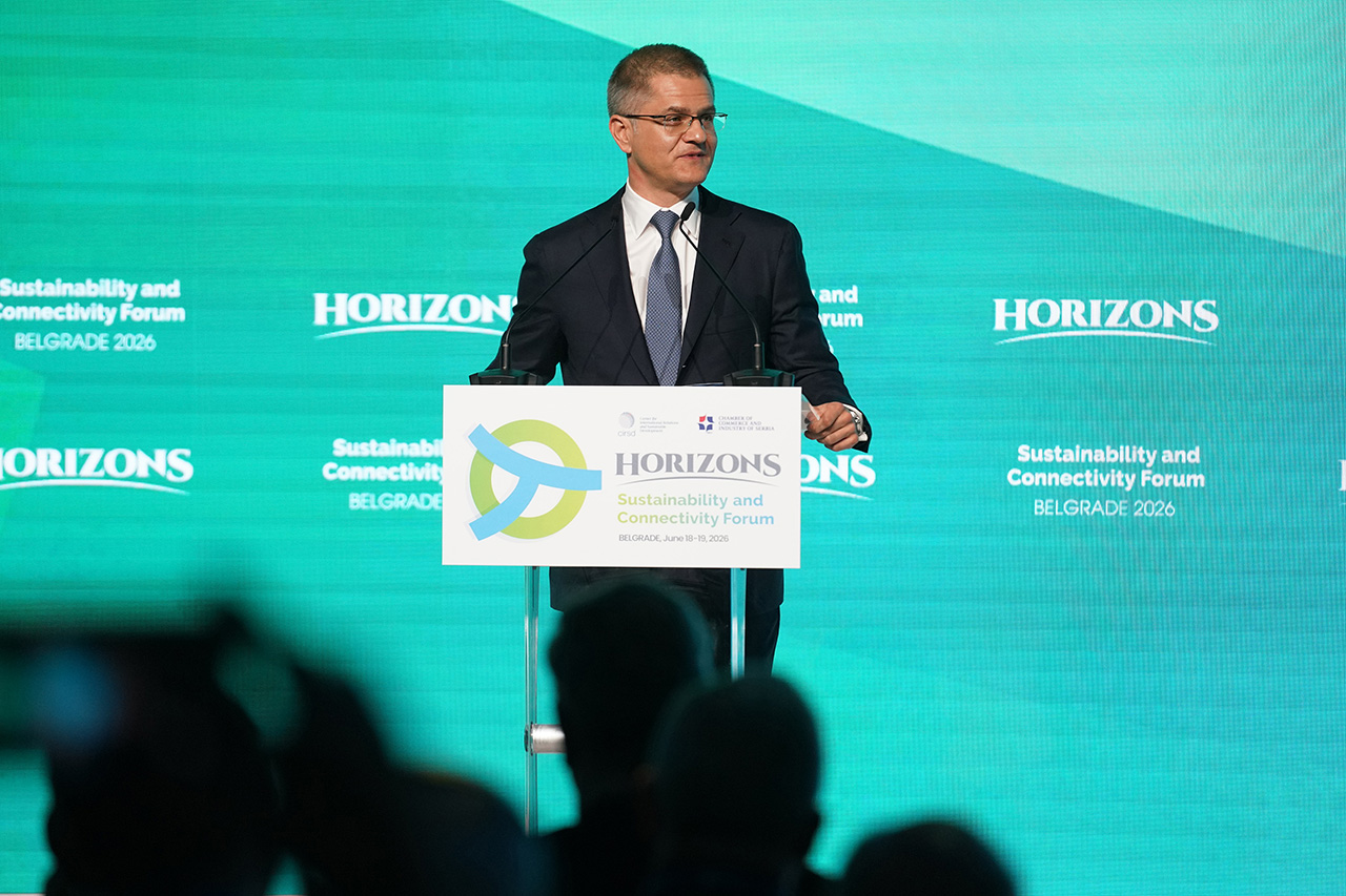 Marko Čadež i Džefri Saks na otvaranju Horizons Foruma (Foto Dragan Kujundžić)