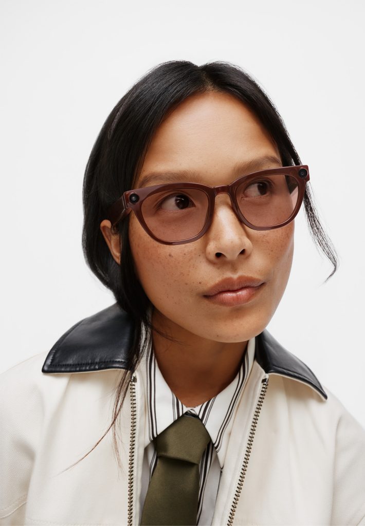Intelligent Eyewear